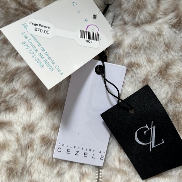 Brand New Super cute Cheetah Pullover - Picture 6 of 6